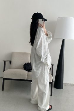 Retro Vertical Striped Big Sleeve Shirt in Sun Grapefruit Tone - Women's Spliced Long Sleeve Cotton-Linen Top