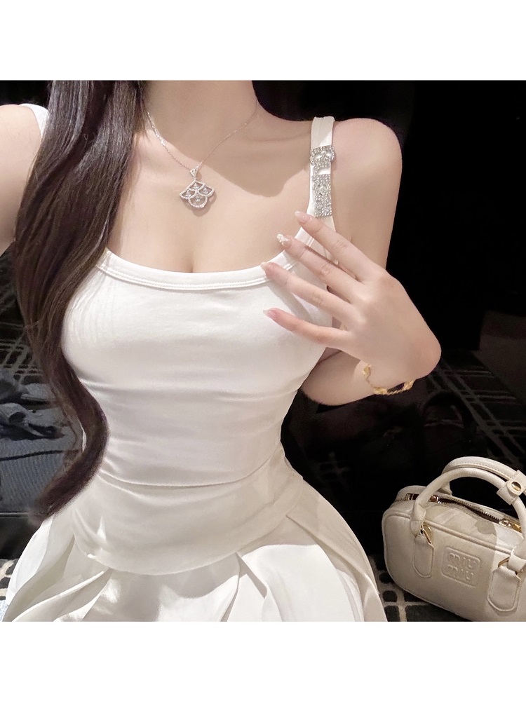 Rhinestone Camisole Top with Built-In Padding - Slim Fit, New Arrival, Perfect for 90s and Y2K Style Rhinestone Camisole Top with Built-In Padding - Slim Fit, New Arrival, Perfect for 90s and Y2K Style