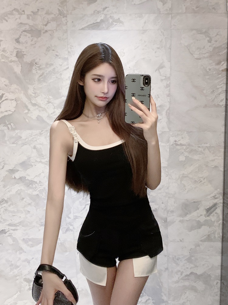 Rhinestone Camisole Top with Built-In Padding - Slim Fit, New Arrival, Perfect for 90s and Y2K Style Rhinestone Camisole Top with Built-In Padding - Slim Fit, New Arrival, Perfect for 90s and Y2K Style