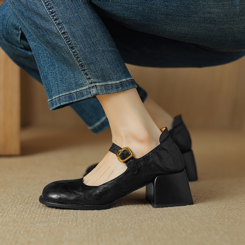 Round-Toe One-Strap Mary Jane Shoes for Women - Versatile High-Heeled Flats for Commuting, Italian Style Round-Toe One-Strap Mary Jane Shoes for Women - Versatile High-Heeled Flats for Commuting, Italian Style