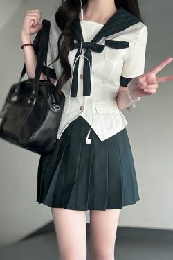 Sailor Suit JK Uniform Academy Style Pudding Bear Summer Set with Spliced Checkered Design and Waist-Defined Fit