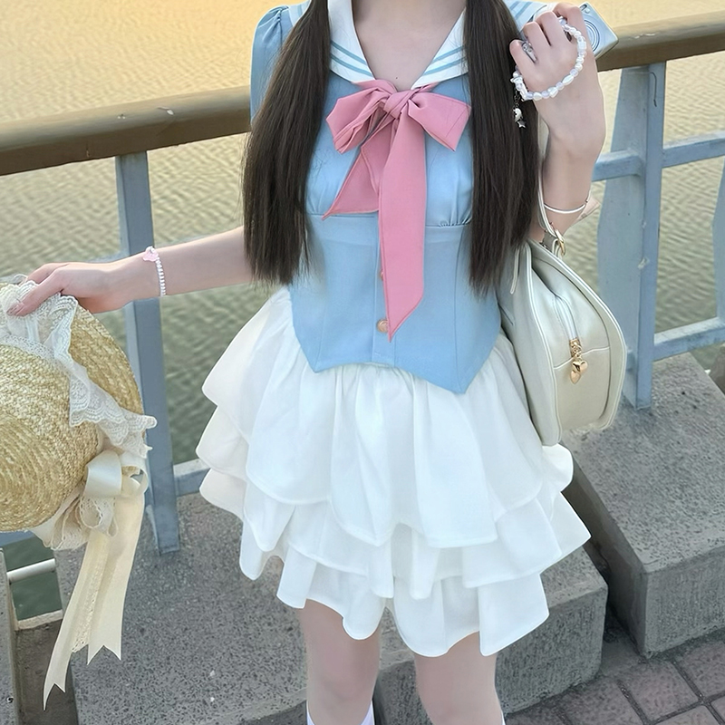 Sailor Suit Set with Pudding Bear Design, Summer JK Uniform Cake Skirt, Short Sleeve, College Style, Waist-Defining Slim Fit Sailor Suit Set with Pudding Bear Design, Summer JK Uniform Cake Skirt, Short Sleeve, College Style, Waist-Defining Slim Fit