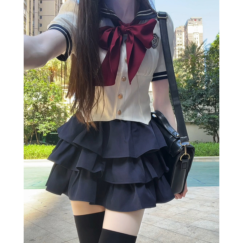 Sailor Suit Set with Pudding Bear Design, Summer JK Uniform Cake Skirt, Short Sleeve, College Style, Waist-Defining Slim Fit Sailor Suit Set with Pudding Bear Design, Summer JK Uniform Cake Skirt, Short Sleeve, College Style, Waist-Defining Slim Fit