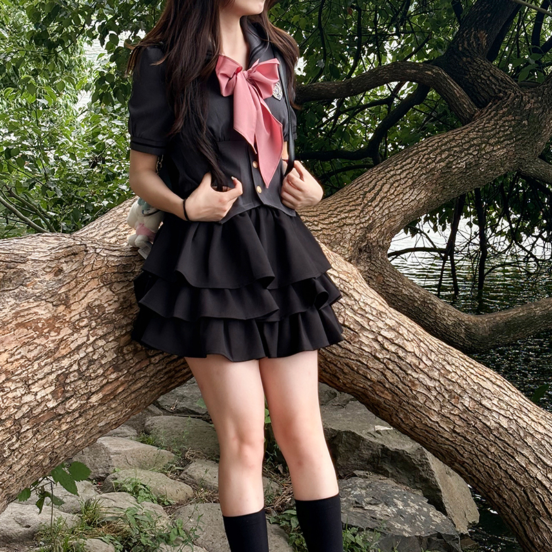 Sailor Suit Set with Pudding Bear Design, Summer JK Uniform Cake Skirt, Short Sleeve, College Style, Waist-Defining Slim Fit Sailor Suit Set with Pudding Bear Design, Summer JK Uniform Cake Skirt, Short Sleeve, College Style, Waist-Defining Slim Fit