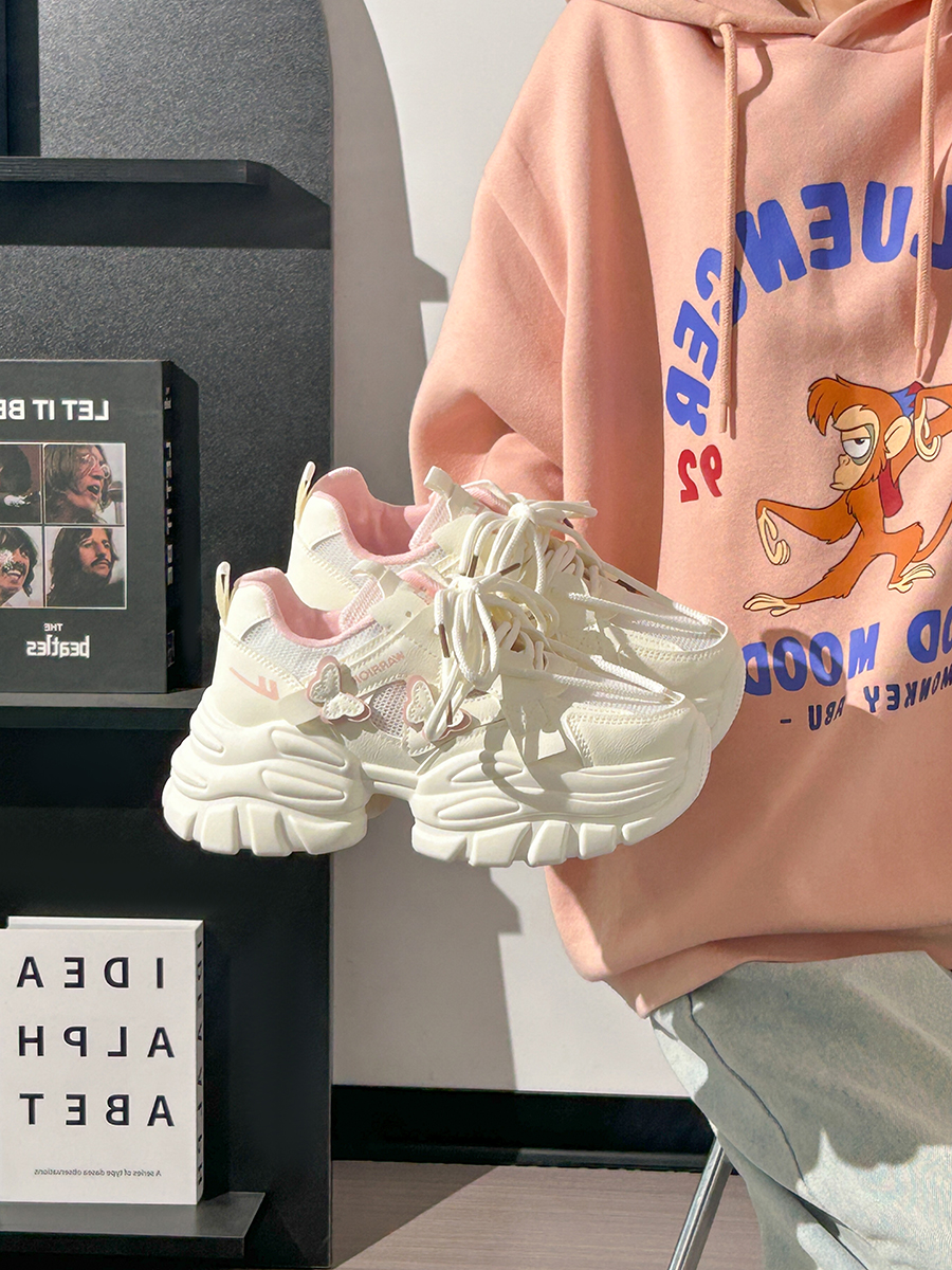 Sakura Pink Butterfly Dad Shoes for Women - 2025 New Style Mesh Breathable Sports Shoes with Height Increase - Trendy Casual Footwear Sakura Pink Butterfly Dad Shoes for Women - 2025 New Style Mesh Breathable Sports Shoes with Height Increase - Trendy Casual Footwear