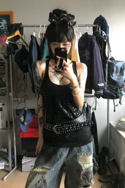 Sexy Black Sequin Spaghetti Strap Tank Top for Women - American Style Slim Fit Sleeveless Summer Fashion