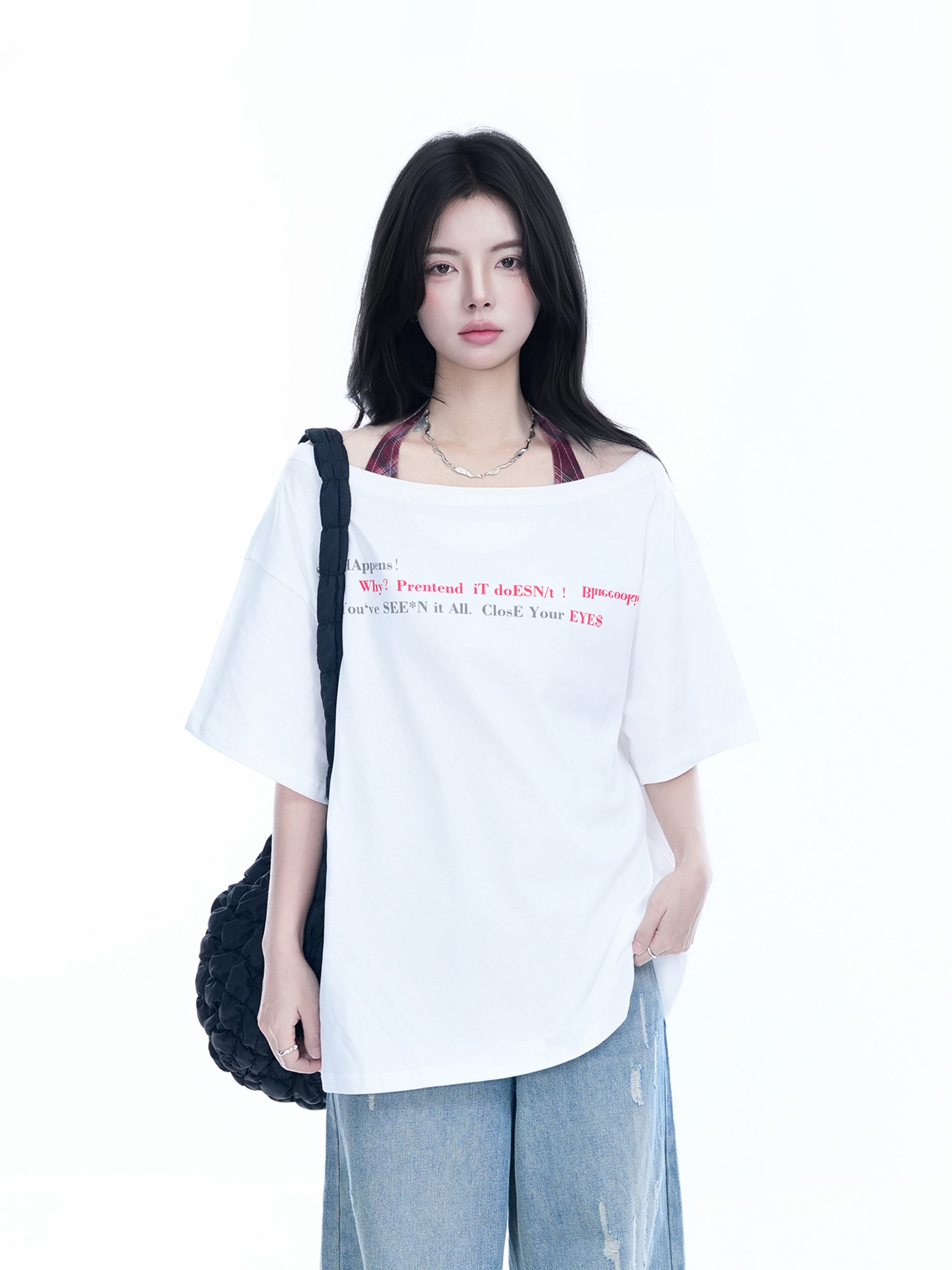 Sexy Halter Top and White Off-Shoulder Short Sleeve T-Shirt Two-Piece Set for Women - Trendy Loose Half-Sleeve Style Sexy Halter Top and White Off-Shoulder Short Sleeve T-Shirt Two-Piece Set for Women - Trendy Loose Half-Sleeve Style