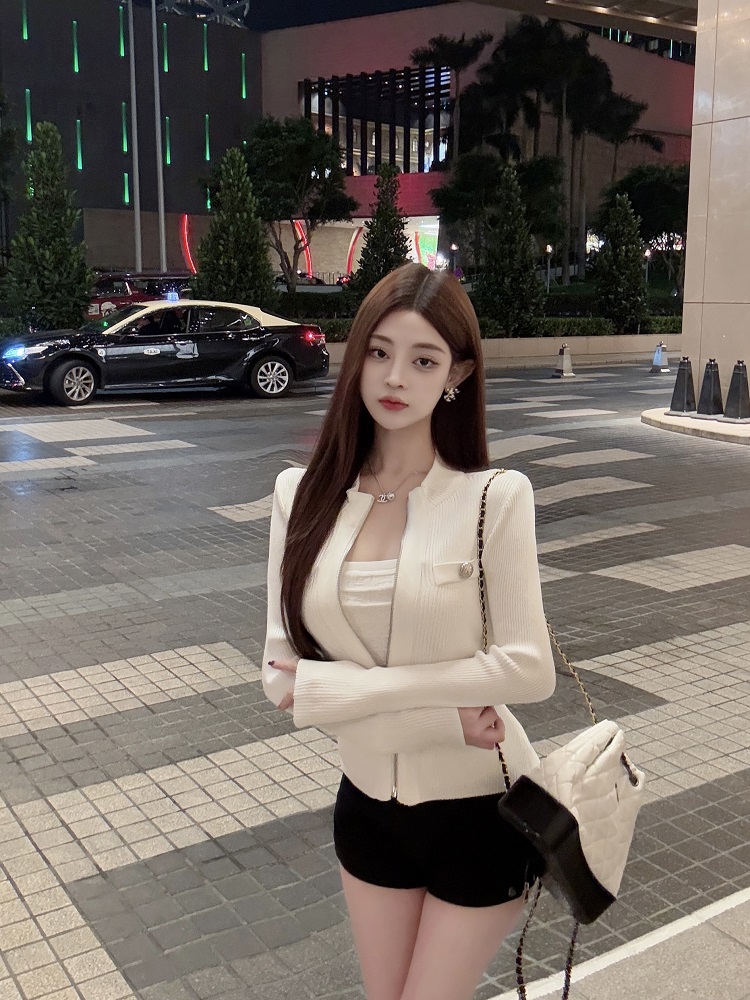 Sexy Slim Double-Breasted Knitted Camisole Top for Women - Luna Lona Small Fragrant Wind Style Sexy Slim Double-Breasted Knitted Camisole Top for Women - Luna Lona Small Fragrant Wind Style