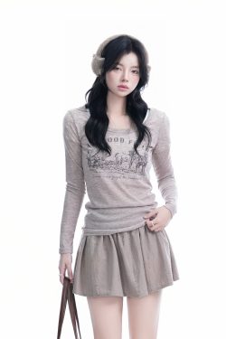Sexy Slim-Fit Knitted Sweater for Women - American Style Round Neck Long Sleeve T-Shirt, Casual Chic Fashion, Perfect for Y2K Looks