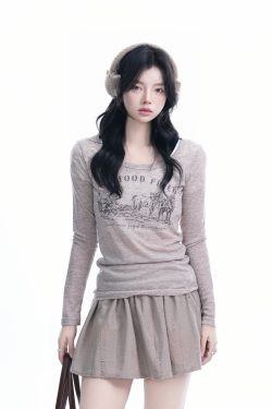 Sexy Slim-Fit Knitted Sweater for Women - American Style Round Neck Long Sleeve T-Shirt, Casual Chic Fashion, Perfect for Y2K Looks