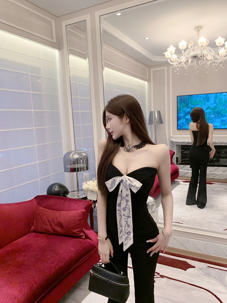 Sexy Strapless Camisole for Women with Bow and Fishbone Corset - Elegant High-End Feel, Perfect for Night Out or Special Occasions Sexy Strapless Camisole for Women with Bow and Fishbone Corset - Elegant High-End Feel, Perfect for Night Out or Special Occasions