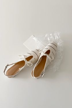 Sheepskin French Woven Hollow-Out Open-Toe Sandals with One-Strap Buckle and Bow, Chunky Heel Vacation Roman Shoes for Women