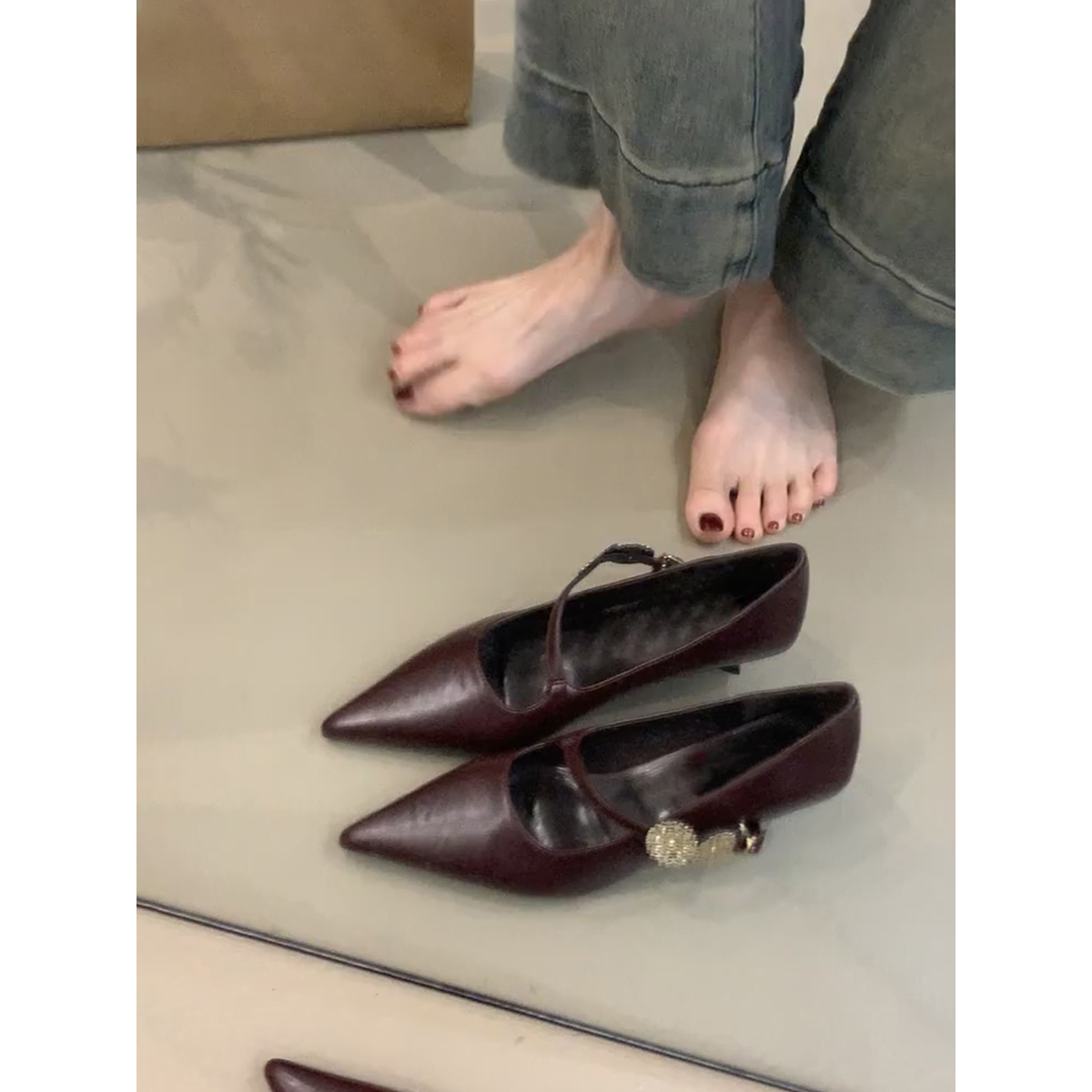 Sheepskin Pointed Toe High-Heeled Shoes with Metal Buckle - French Style Low-Heeled Commuter Shoes for Women Sheepskin Pointed Toe High-Heeled Shoes with Metal Buckle - French Style Low-Heeled Commuter Shoes for Women