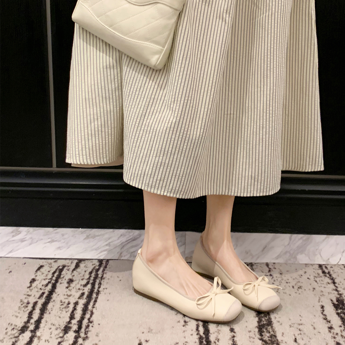 Sheepskin Silver Bow Ballet Shoes for Women – Summer One-Strap Half Slippers, Height-Increasing Shallow Mouth Flats Sheepskin Silver Bow Ballet Shoes for Women – Summer One-Strap Half Slippers, Height-Increasing Shallow Mouth Flats