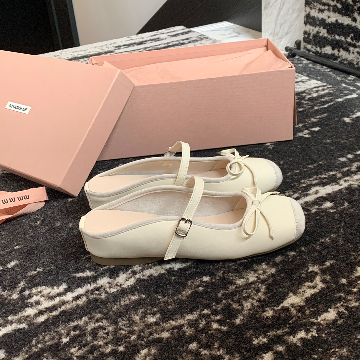 Sheepskin Silver Bow Ballet Shoes for Women – Summer One-Strap Half Slippers, Height-Increasing Shallow Mouth Flats Sheepskin Silver Bow Ballet Shoes for Women – Summer One-Strap Half Slippers, Height-Increasing Shallow Mouth Flats