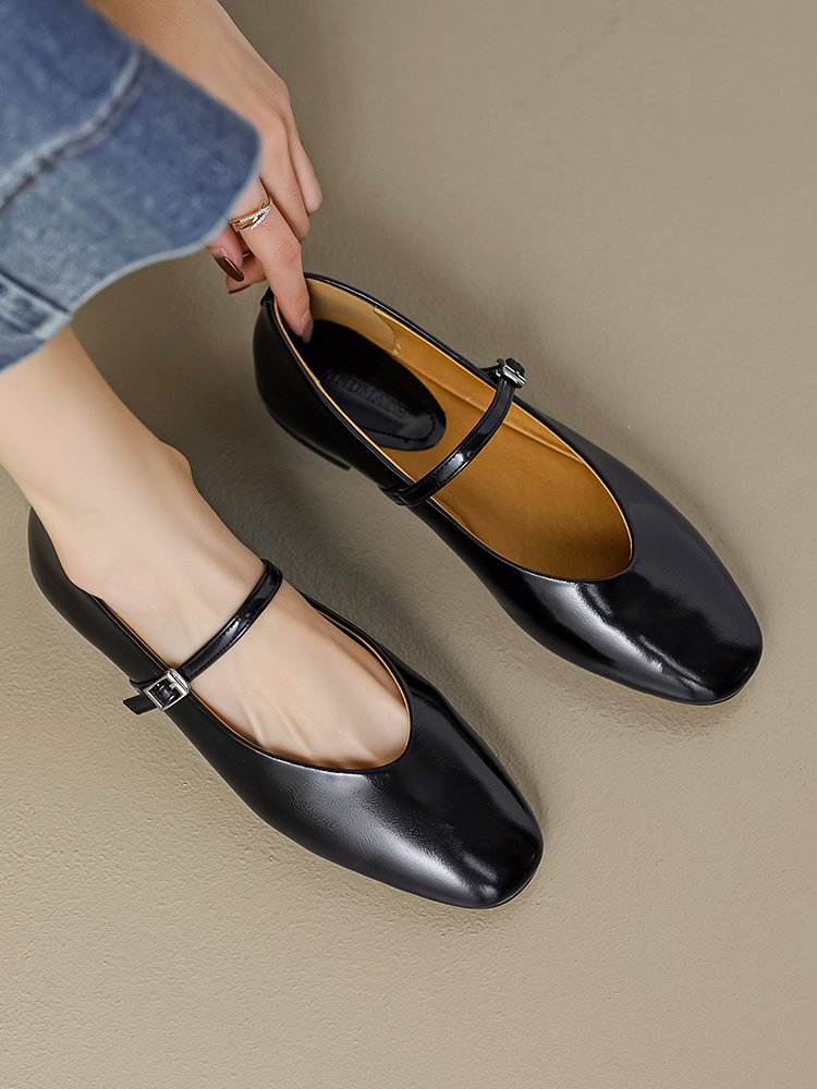 Sheepskin Silver Mary Jane Shoes for Women - Soft Sole Single Strap Flats, Italian Style Footwear Sheepskin Silver Mary Jane Shoes for Women - Soft Sole Single Strap Flats, Italian Style Footwear