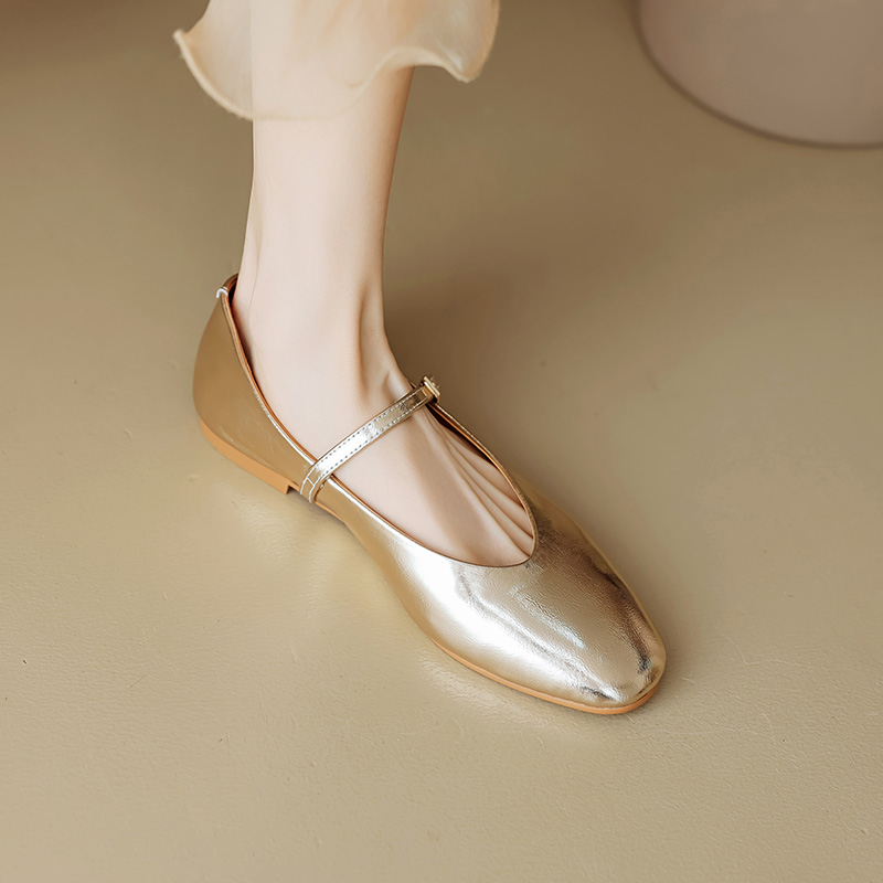 Sheepskin Silver Mary Jane Shoes for Women - Soft Sole Single Strap Flats, Italian Style Footwear Sheepskin Silver Mary Jane Shoes for Women - Soft Sole Single Strap Flats, Italian Style Footwear