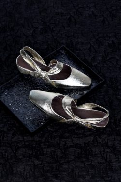 Sheepskin Silver Square-Toe Backless Sandals for Women - Chunky Heel, Two-Way Summer Slippers, Trendy Footwear