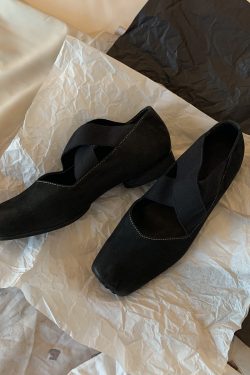 Sheepskin Square-Toed Ballet Shoes for Women, Cross-Strap Pig-Nose Retro Flat Chunky Heel Loafers