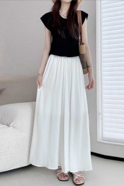 Sheer Chiffon Wide-Leg Pants - Lightweight, Slimming Effect, Wrinkle-Resistant, Cool Summer White with Pockets