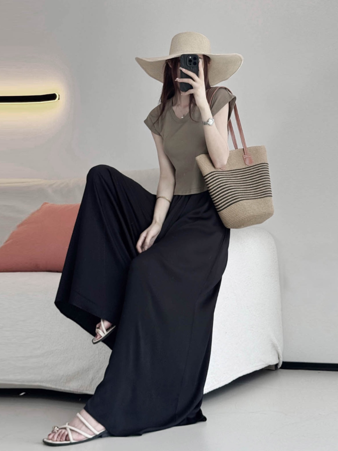 Sheer Chiffon Wide-Leg Pants - Lightweight, Slimming Effect, Wrinkle-Resistant, Cool Summer White with Pockets Sheer Chiffon Wide-Leg Pants - Lightweight, Slimming Effect, Wrinkle-Resistant, Cool Summer White with Pockets