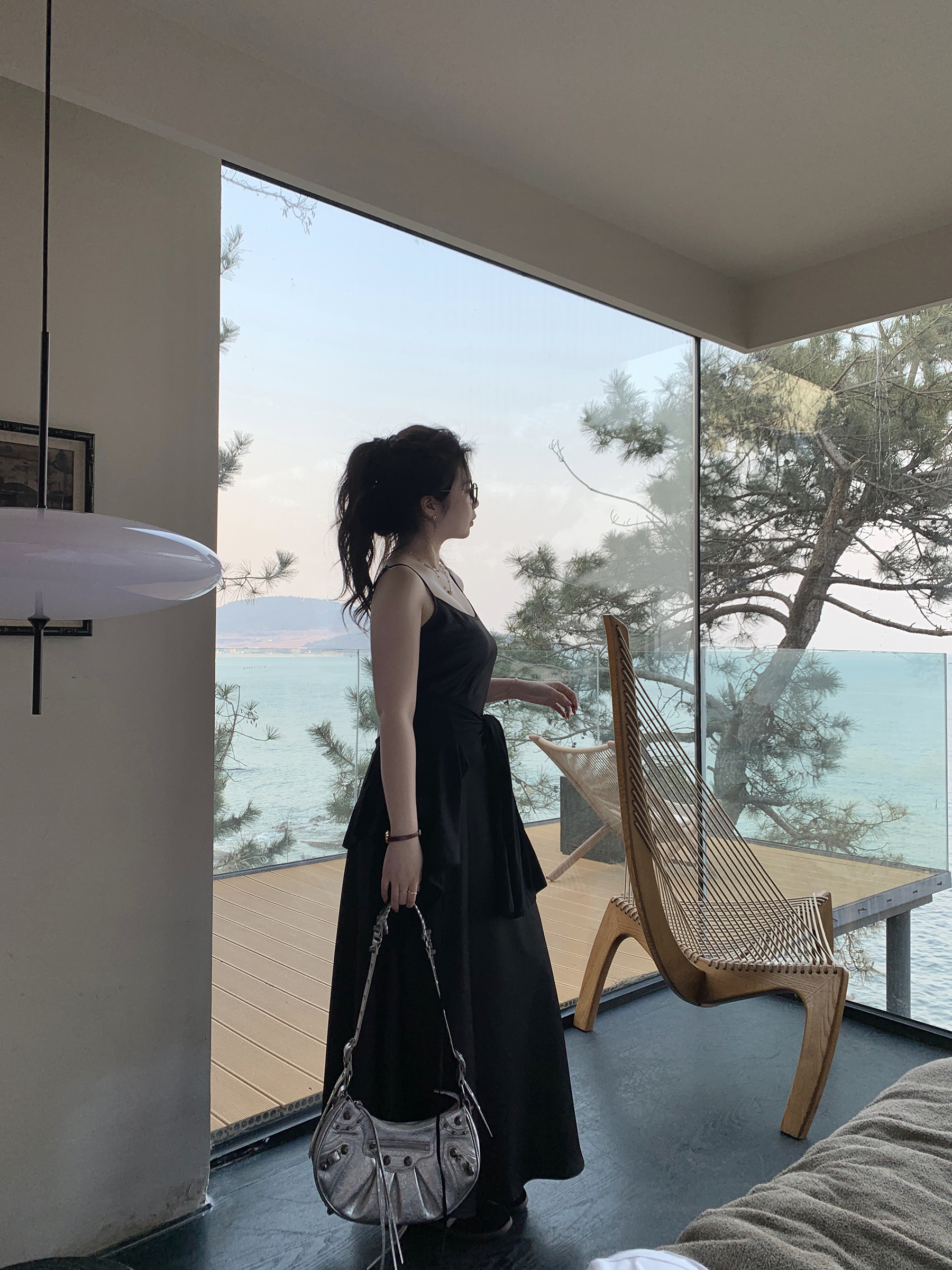 Silky Satin Plus-Size Camisole Dress with Blurred Light Sensation for Beach Vacation, Plus-Size Summer Fashion Silky Satin Plus-Size Camisole Dress with Blurred Light Sensation for Beach Vacation, Plus-Size Summer Fashion