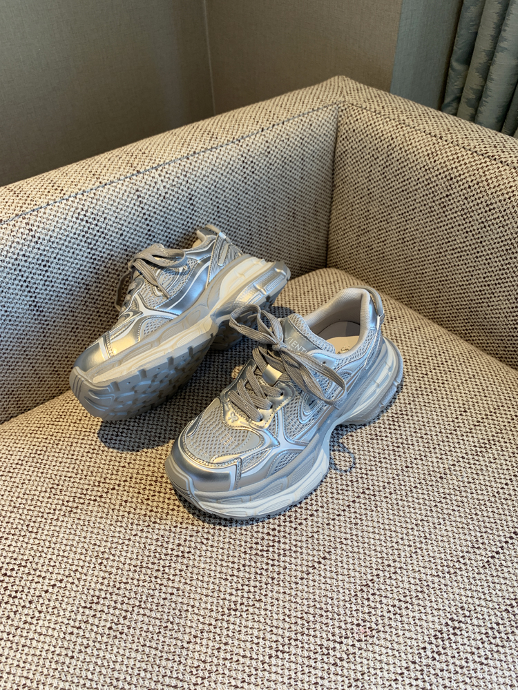 Silver Dad Shoes for Women - 2025 Spring Thick-Soled Height-Increasing Mesh Casual Sneakers, Trendy Y2K Athleisure Footwear Silver Dad Shoes for Women - 2025 Spring Thick-Soled Height-Increasing Mesh Casual Sneakers, Trendy Y2K Athleisure Footwear