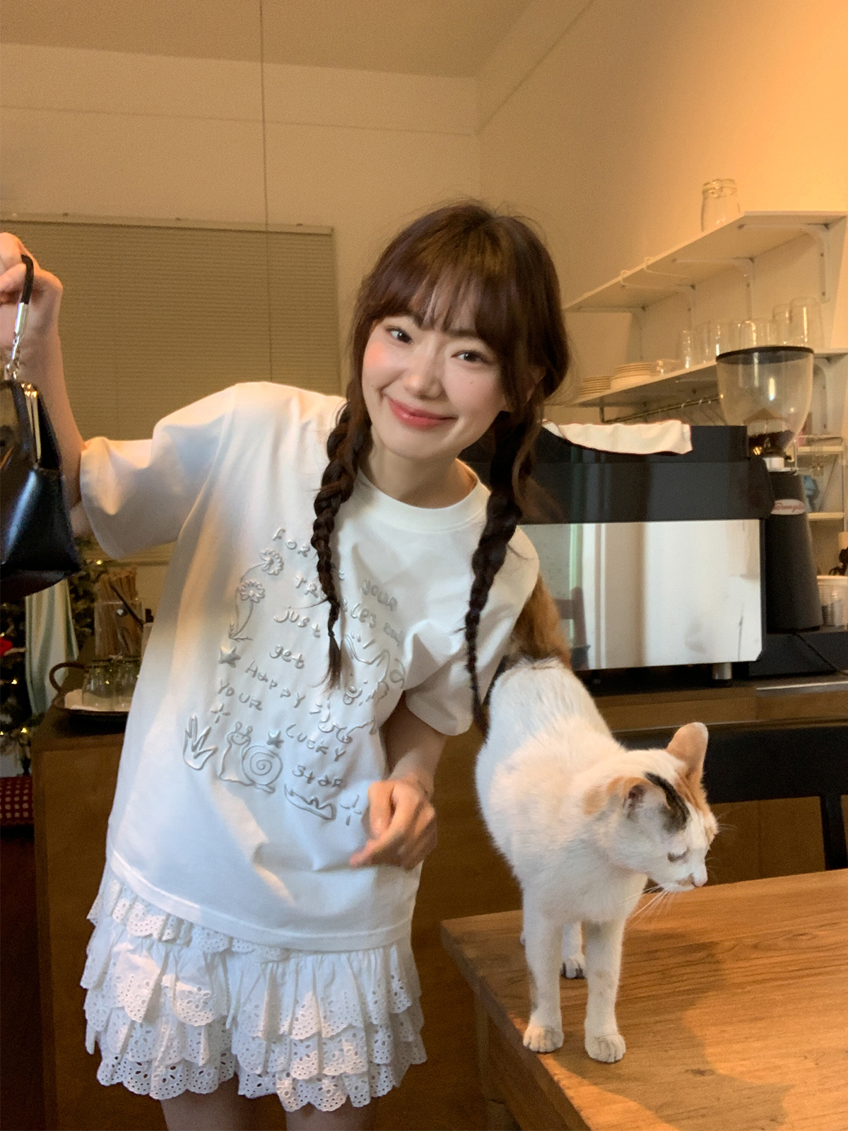 Silver Glitter Foam Letter Printed Short Sleeve T-shirt for Women - Loose Pure Cotton Round Neck Top for Spring Summer Fashion Silver Glitter Foam Letter Printed Short Sleeve T-shirt for Women - Loose Pure Cotton Round Neck Top for Spring Summer Fashion