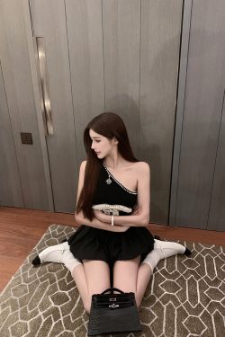 Slanted Shoulder Design Fragrant Wind Vest - Trendy Small Fit for Summer, Casual Chic Style