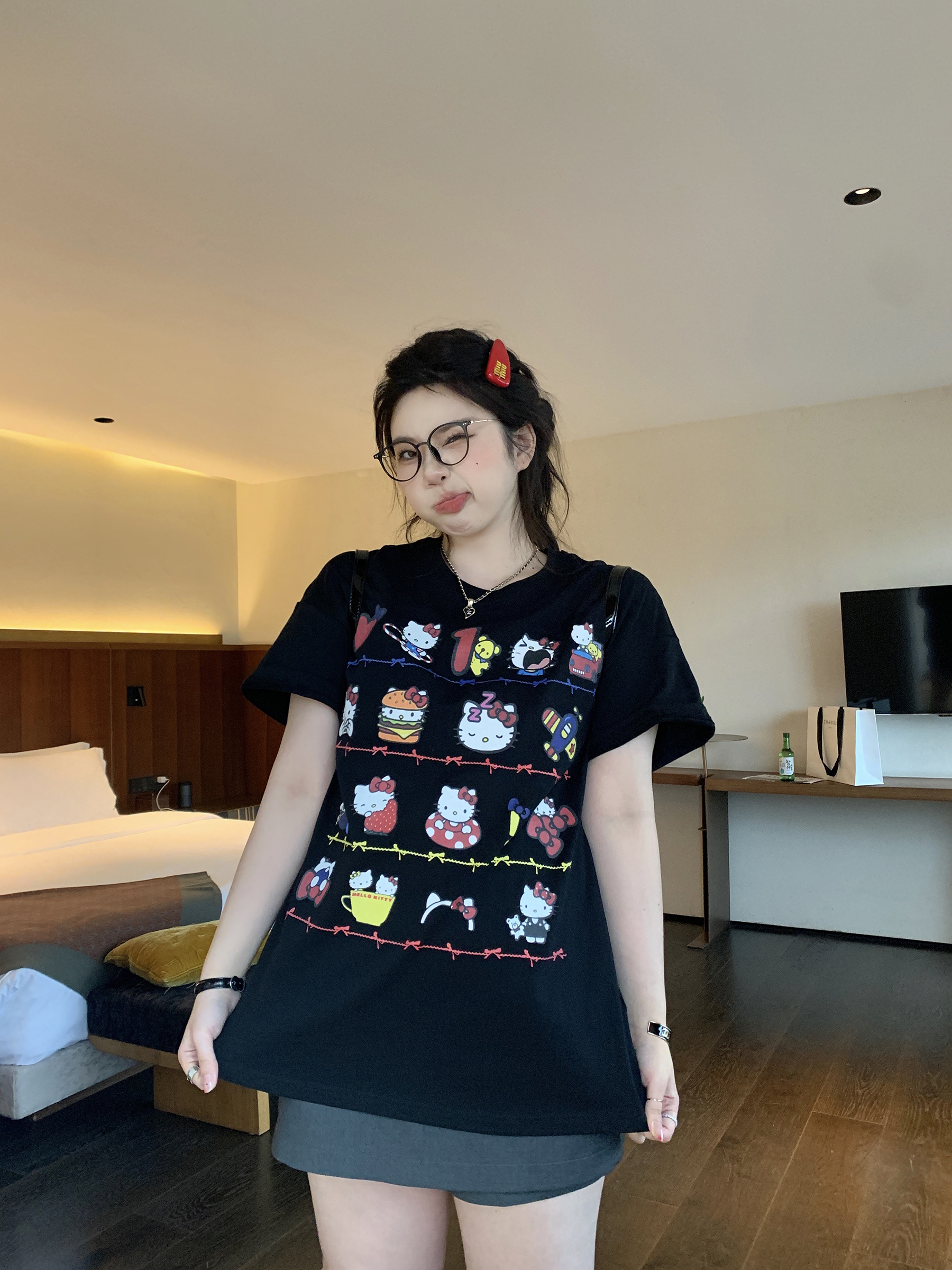 Slightly Chubby Casual Printed Short Sleeve T-Shirt - Mid-Length Plus Size Top for a Trendy Everyday Look Slightly Chubby Casual Printed Short Sleeve T-Shirt - Mid-Length Plus Size Top for a Trendy Everyday Look