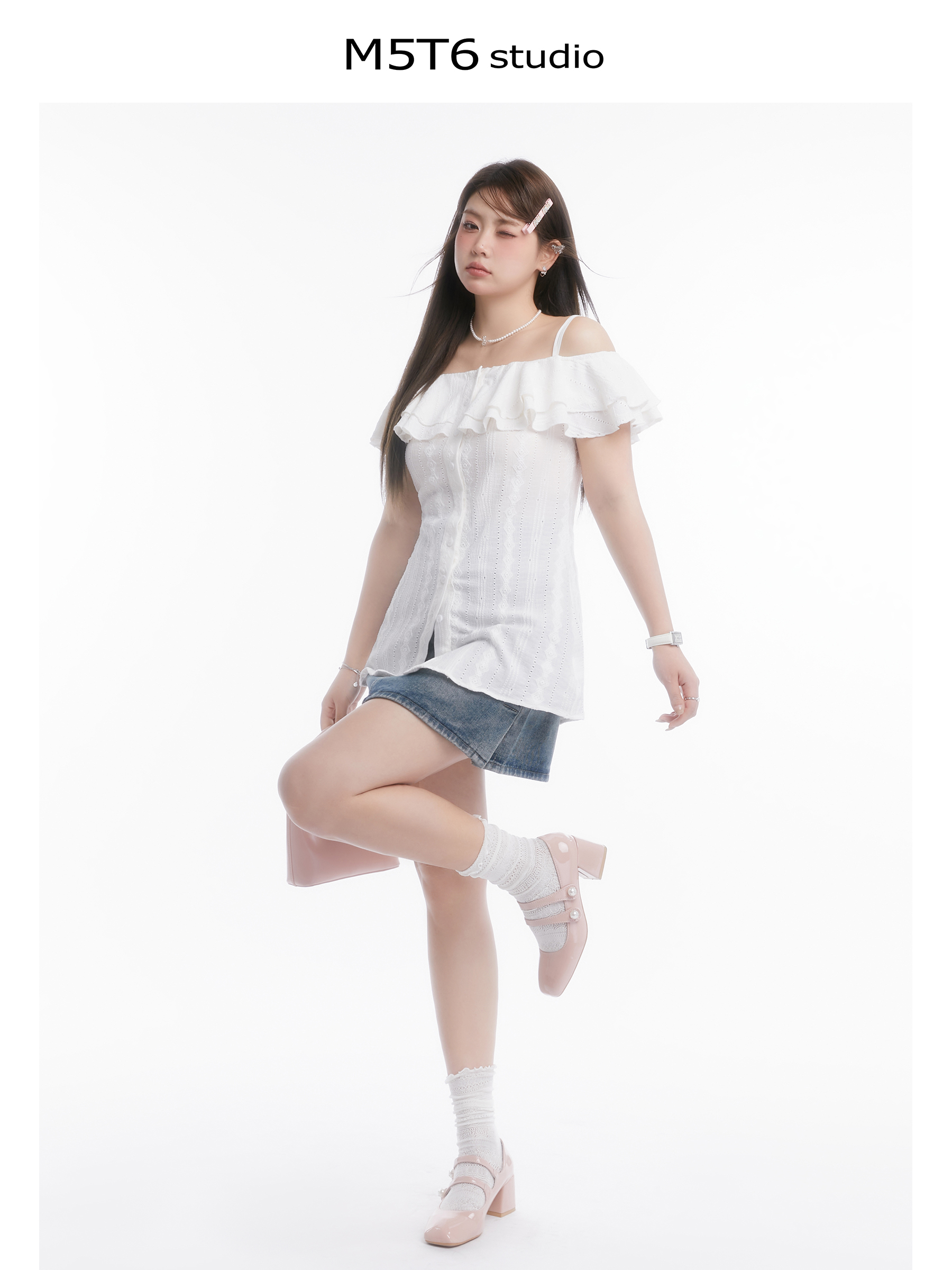 Slightly Chubby Cream Off-Shoulder Waist-Defining French Top for Y2K Style with Denim Mini Skirt Slightly Chubby Cream Off-Shoulder Waist-Defining French Top for Y2K Style with Denim Mini Skirt