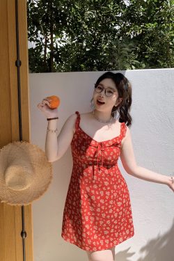 Slightly Chubby Floral Dress with Flying Sleeves - French Style Vacation Waist-Defined Long Dress for Summer Travel