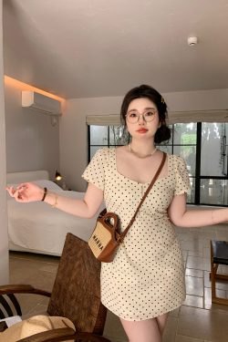 Slightly Chubby Heartbeat Polka Dot Lace Waist-Defined Short Sleeve Plus Size Dress with Short Skirt - Y2K Style