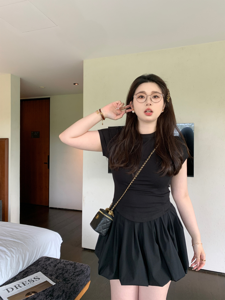 Slightly Chubby Plus Size Slim Fit T-Shirt - Three-Dimensional Cut, Super Stretchy Cool Top for Body Confidence Slightly Chubby Plus Size Slim Fit T-Shirt - Three-Dimensional Cut, Super Stretchy Cool Top for Body Confidence