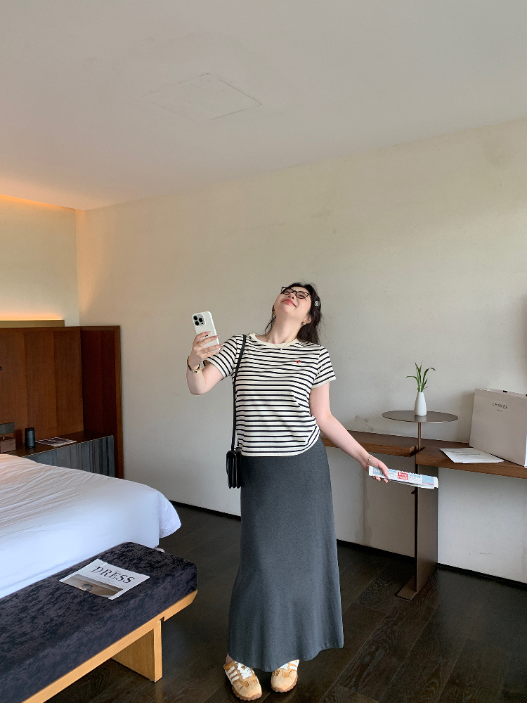 Slightly Chubby Striped Casual T-Shirt - Summer Basic Short Sleeve Slimming Plus-Size Tee for Versatile Y2K Style Slightly Chubby Striped Casual T-Shirt - Summer Basic Short Sleeve Slimming Plus-Size Tee for Versatile Y2K Style