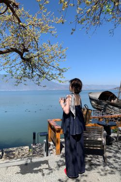 Slightly Chubby Sweetheart Bomber Denim Cami Top - Loose Sleeveless Plus Size Outerwear for Casual Y2K Style