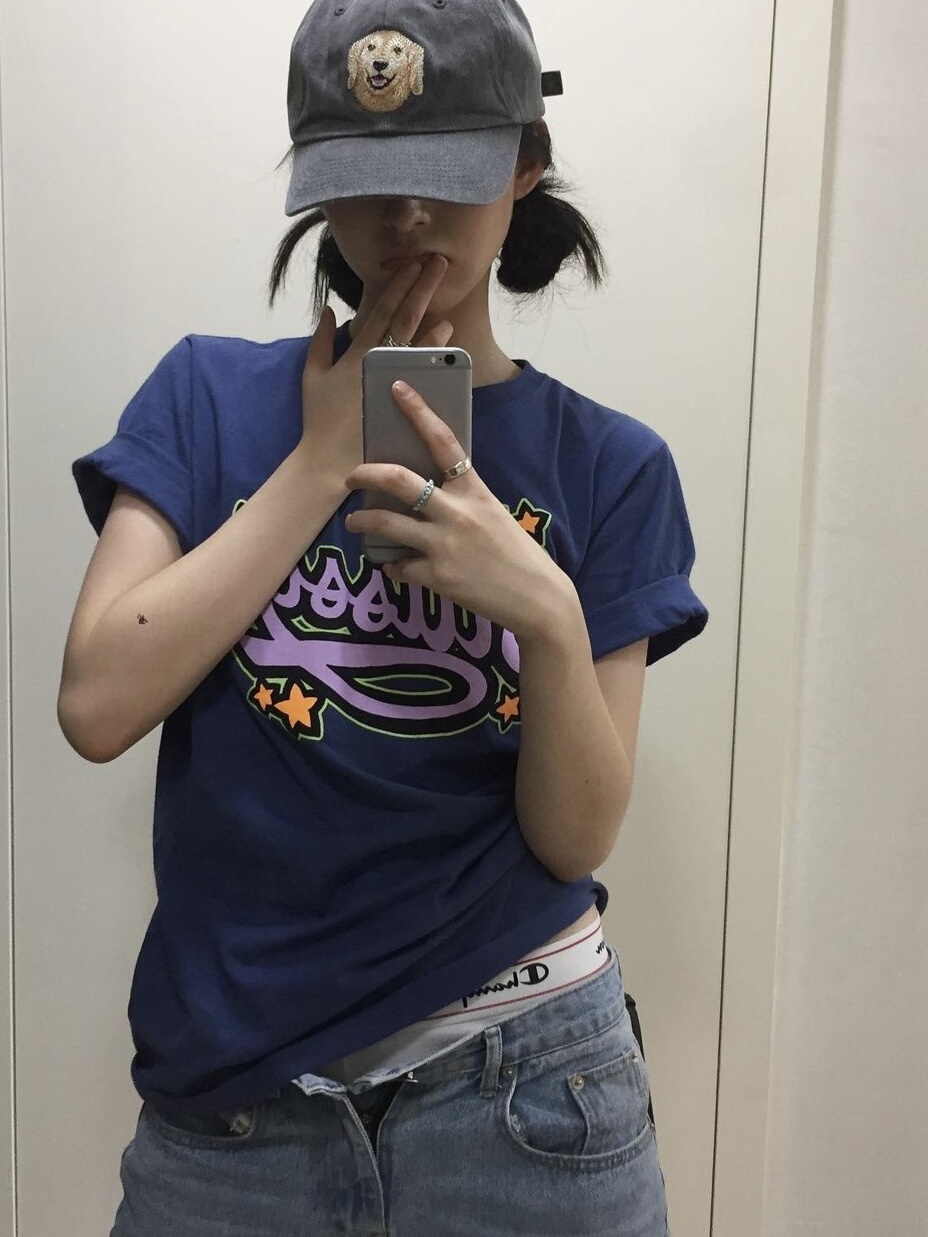 Slim-Fit Cartoon Pattern Short Sleeve T-Shirt for Women - Korean Niche Design, Summer Style, Pure Cotton Fashion Top Slim-Fit Cartoon Pattern Short Sleeve T-Shirt for Women - Korean Niche Design, Summer Style, Pure Cotton Fashion Top