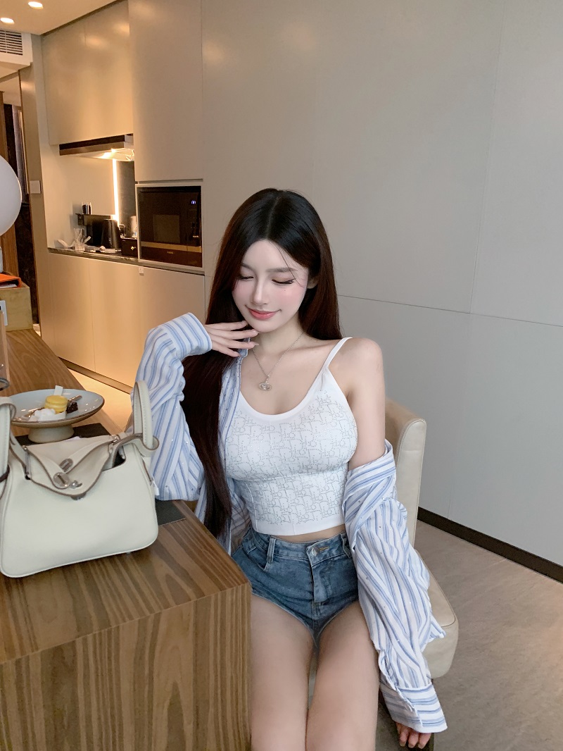 Slim Fit Diamond Back Vest Camisole with Built-In Chest Pad - Pure Desire Design, Stylish 90s Inspired Top Slim Fit Diamond Back Vest Camisole with Built-In Chest Pad - Pure Desire Design, Stylish 90s Inspired Top