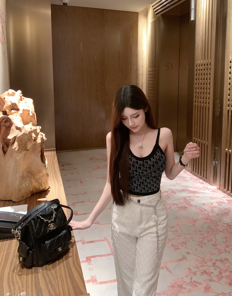 Slim Fit Diamond Back Vest Camisole with Built-In Chest Pad - Pure Desire Design, Stylish 90s Inspired Top Slim Fit Diamond Back Vest Camisole with Built-In Chest Pad - Pure Desire Design, Stylish 90s Inspired Top