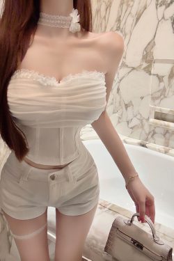 Slim-Fit Mesh Vest Top with Built-In Chest Pad - Pure Desire Style, Trendy and Chic for Y2K Fashion Enthusiasts