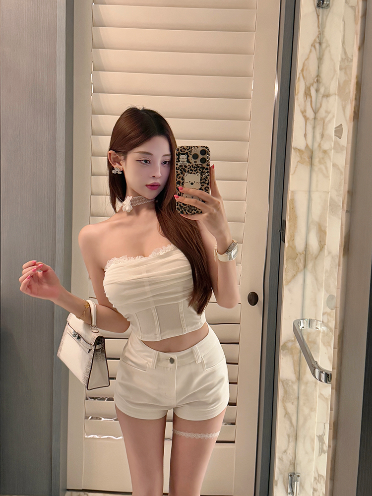 Slim-Fit Mesh Vest Top with Built-In Chest Pad - Pure Desire Style, Trendy and Chic for Y2K Fashion Enthusiasts Slim-Fit Mesh Vest Top with Built-In Chest Pad - Pure Desire Style, Trendy and Chic for Y2K Fashion Enthusiasts