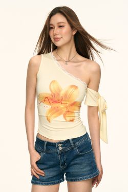 Slim-Fit Off-Shoulder T-Shirt for Women - Floral Lace Splicing Summer Style, Sexy American 90s Trend Top