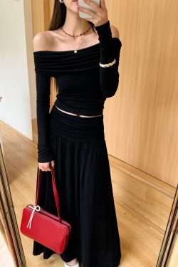 Slim-Fit One-Shoulder Skin-Baring Top and Pleated Long Skirt Set - Light Fabric Spring Korean Style Outfit