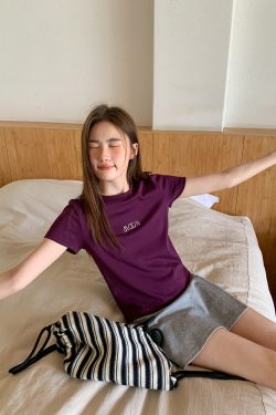 Slim Fit Short Sleeve T-Shirt for Women - Three-Dimensional Metal Letter Design - Summer 2025 Style - Casual Chic Fashion