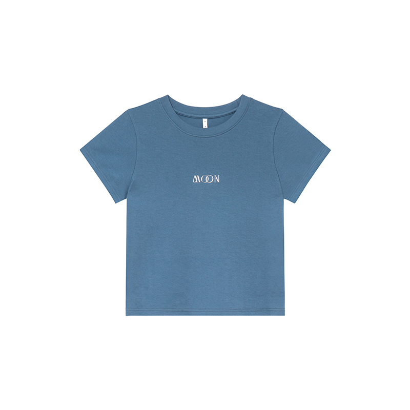 Slim Fit Short Sleeve T-Shirt for Women - Three-Dimensional Metal Letter Design - Summer 2025 Style - Casual Chic Fashion Slim Fit Short Sleeve T-Shirt for Women - Three-Dimensional Metal Letter Design - Summer 2025 Style - Casual Chic Fashion