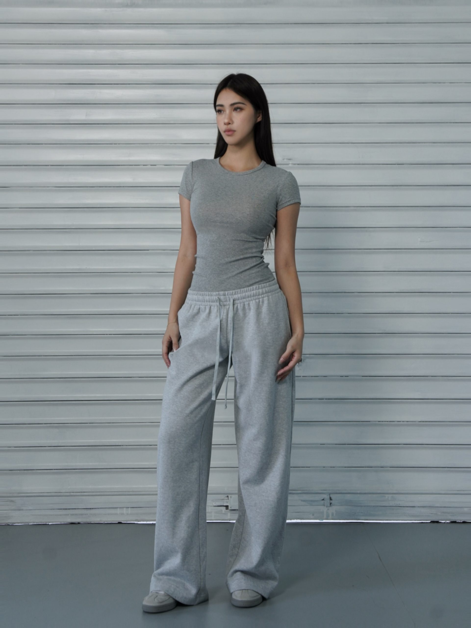 Slim Fit Shoulder Sports Short-Sleeve T-Shirt - Athletic Base Layer Top for Active Wear, Casual Style Slim Fit Shoulder Sports Short-Sleeve T-Shirt - Athletic Base Layer Top for Active Wear, Casual Style