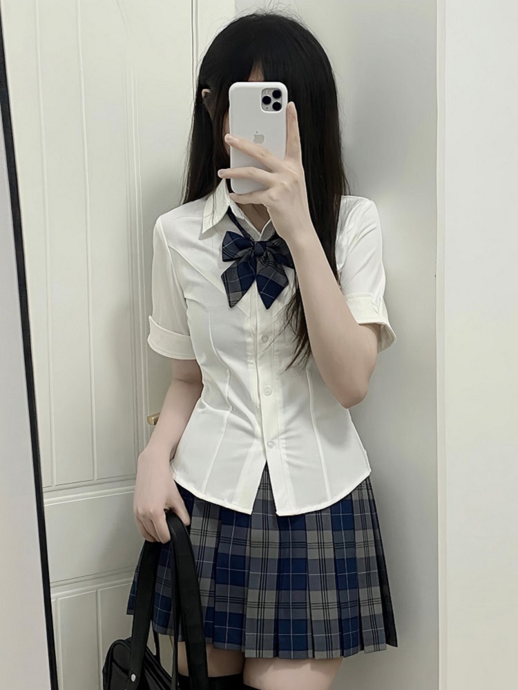 Slim Fit V-Neck White Shirt with Camellia Print, Long & Short Sleeves, College Style, Spring Summer Trend for Girls Slim Fit V-Neck White Shirt with Camellia Print, Long & Short Sleeves, College Style, Spring Summer Trend for Girls