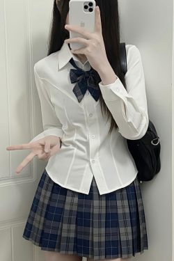 Slim Fit V-Neck White Shirt with Camellia Print, Long & Short Sleeves, College Style, Spring Summer Trend for Girls