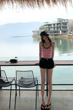 Slimming Women's Denim Shorts - Naturally Slim Waist, Buttock-Enhancing Hot Pants for Summer, American Hot Girl Style