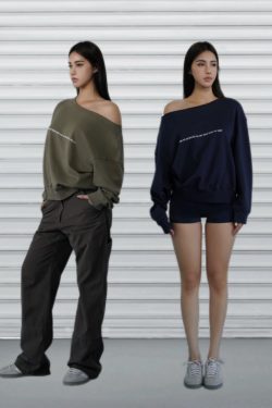 Slouchy Oversized Sweatshirt with Retro Casual One-Shoulder Design - Y2K Inspired Fashion